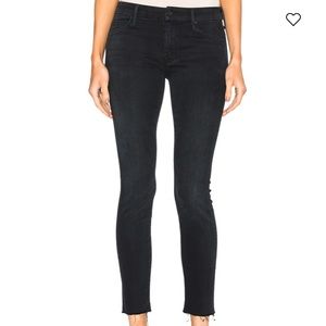 Black MOTHER- The Rascal Ankle Snippet Jean